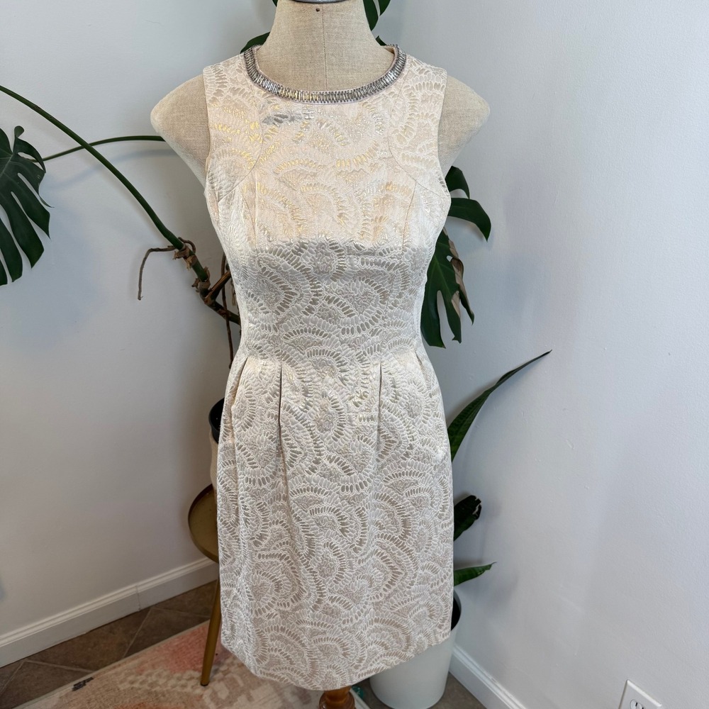 Antonio Melani Sheath Dress Womens 0 Gold Metallic Jacquard Beaded Cocktail